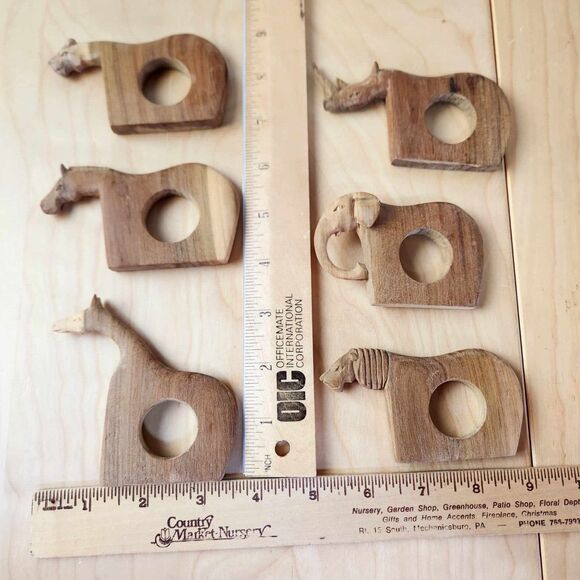 Hand Carved Wooden Safari African Wild Animal Napkin Rings Set of 6 Vintage - Picture 5 of 6